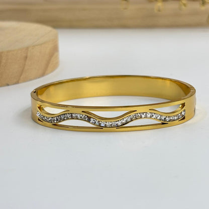 Rouge Wave Bracelet