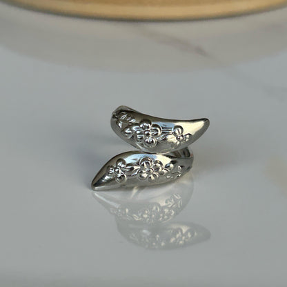 Flower Vine Silver Ring
