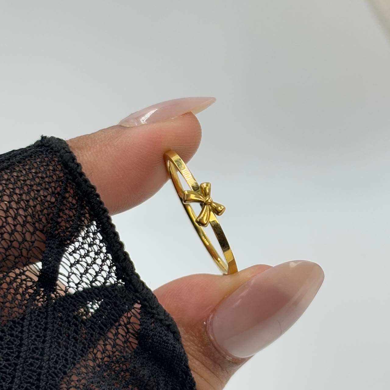Mini Bow Charm Ring