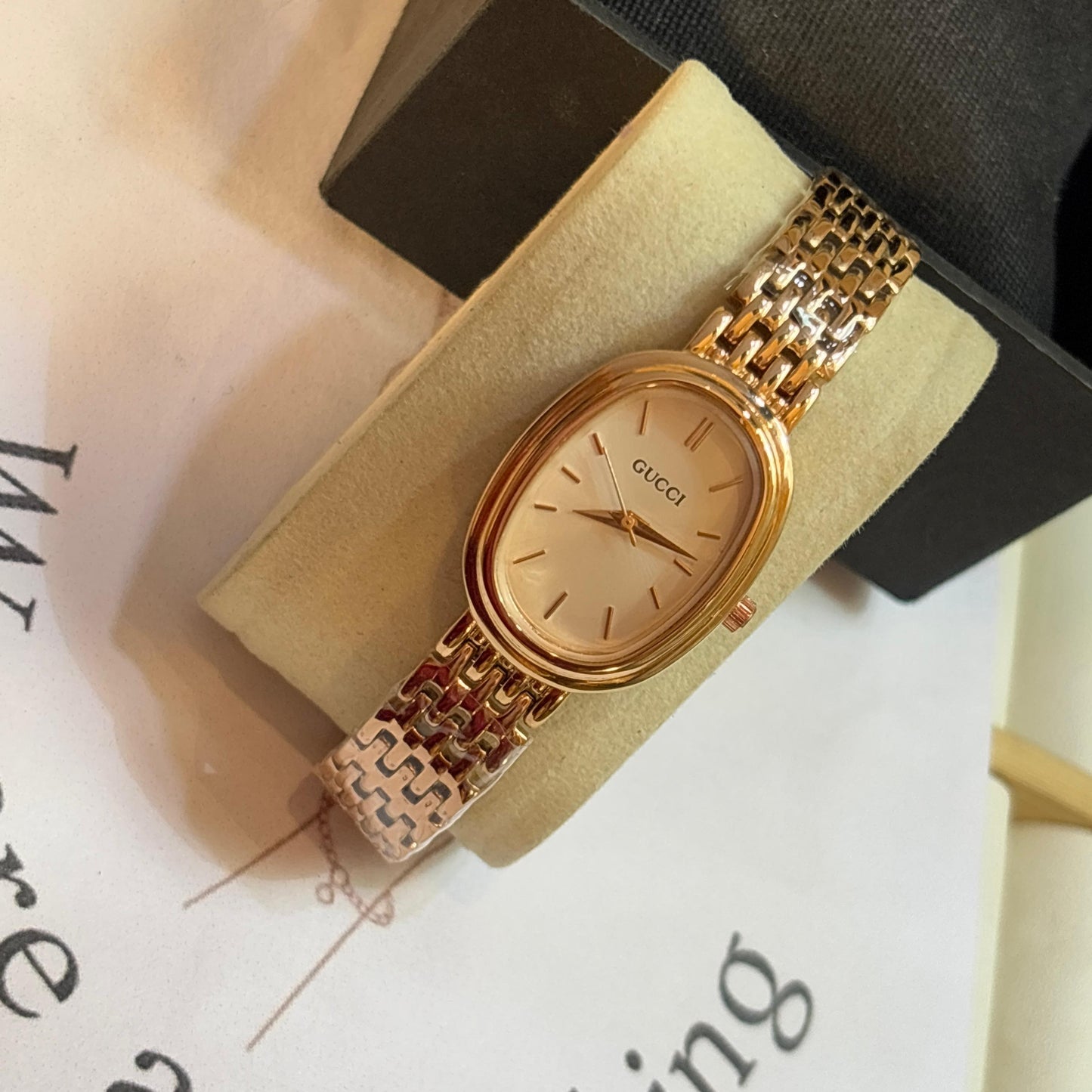 Gucci Oval Sleek Watch