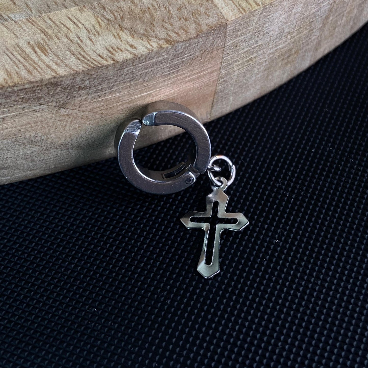 Cross #1 Men's Earring (Non-piercing)