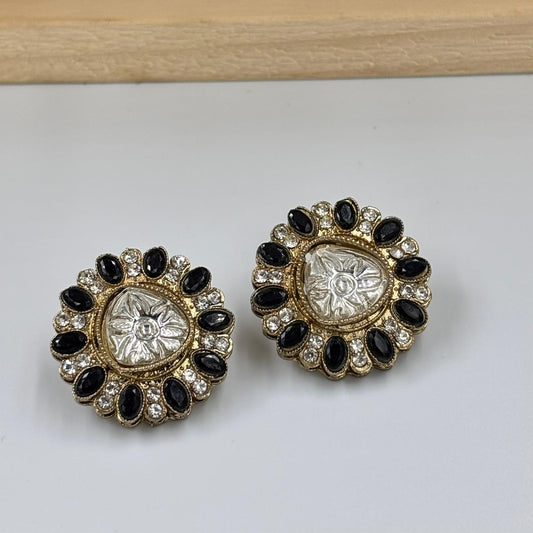 Aadhya Moisanite Stud Earrings (Black)