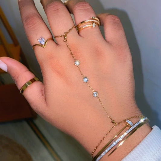 Hanah Hand Chain