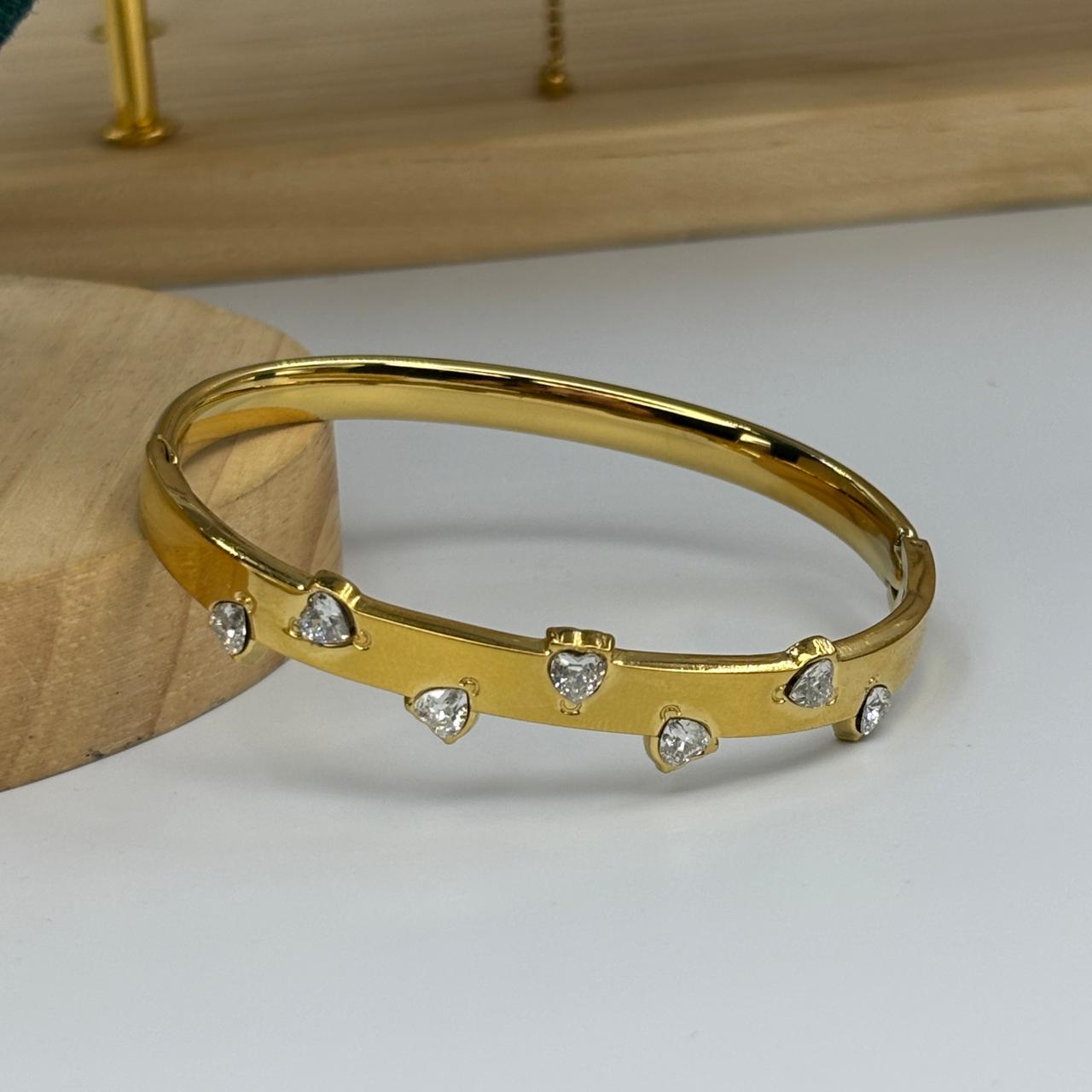 White Heartline Bracelet