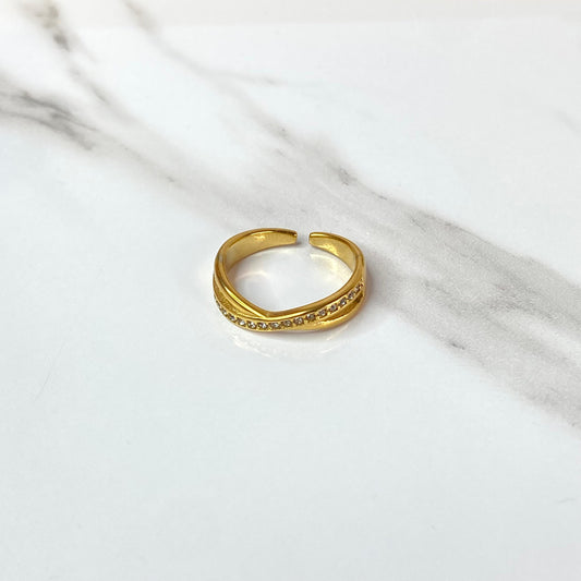 Sleek Promise Ring (B2G3)