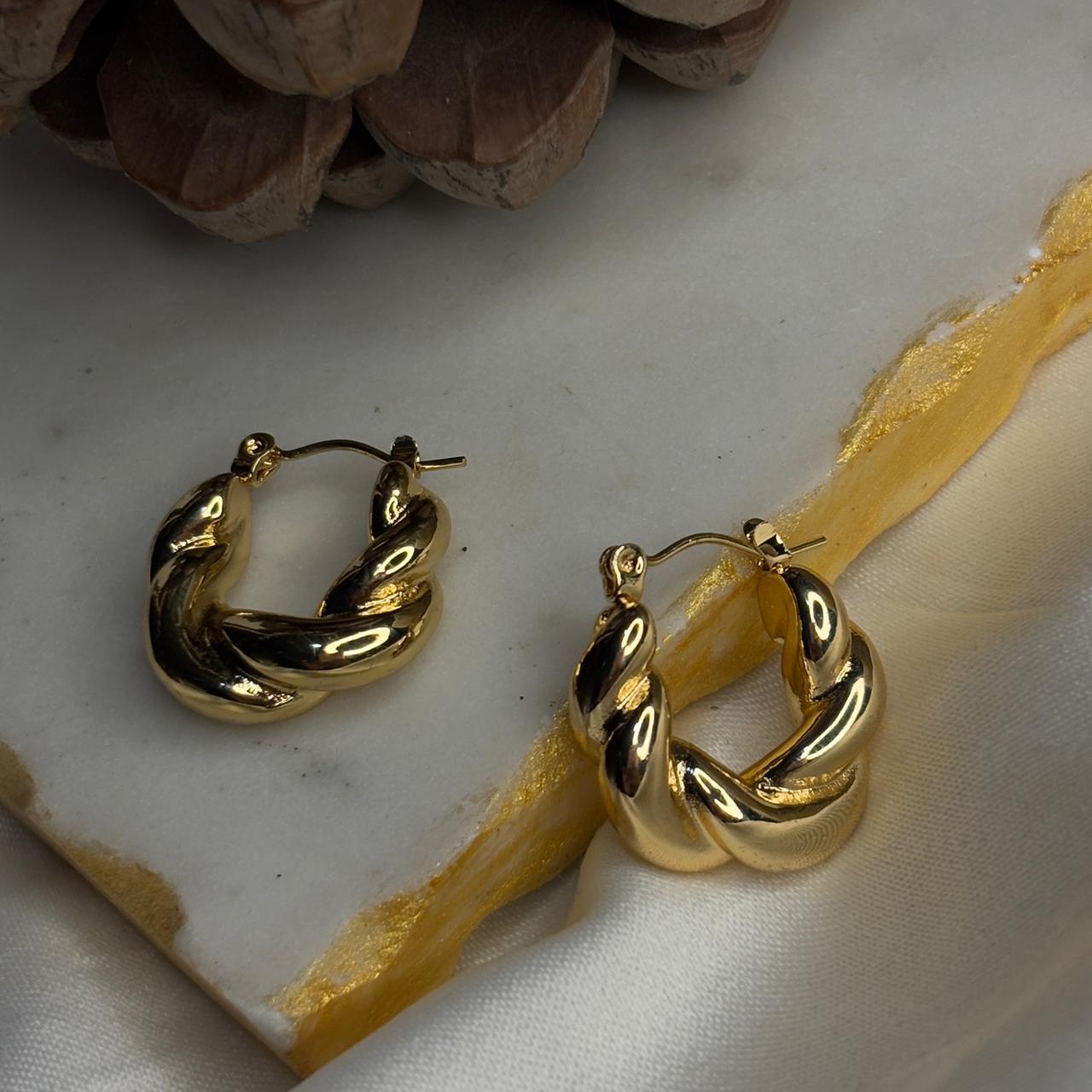 Twirled Hoops