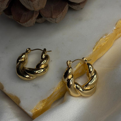 Twirled Hoops