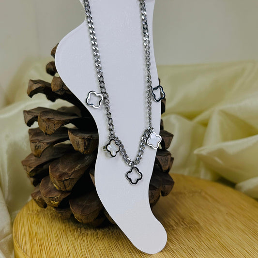 White Clover Silver Anklet