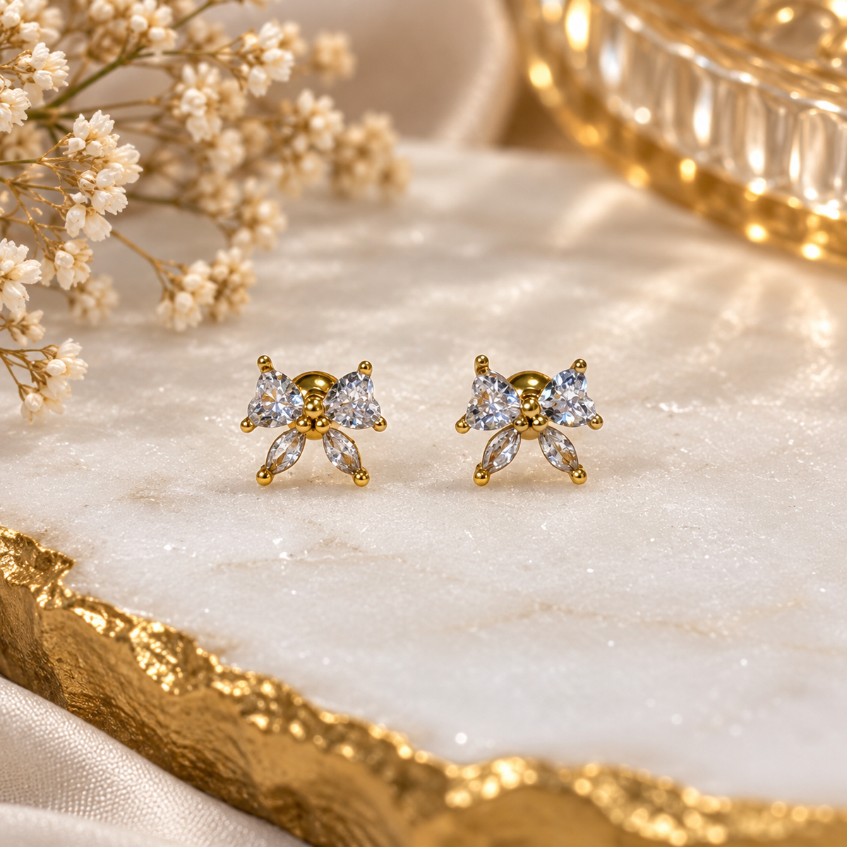 Bow Ballback Studs