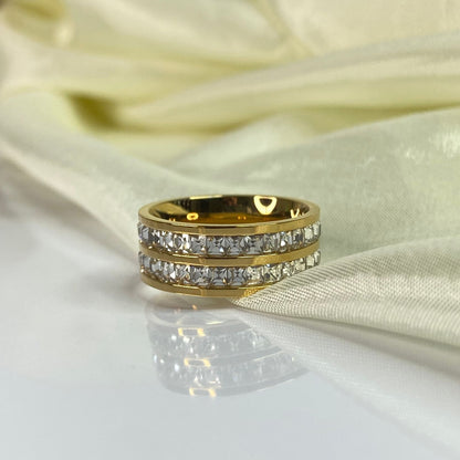 Sivana 18K Ring