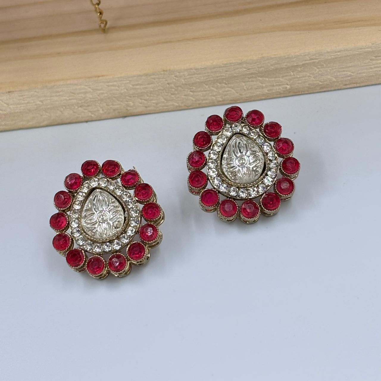 Noor Moisanite Stud Earrings (Red)