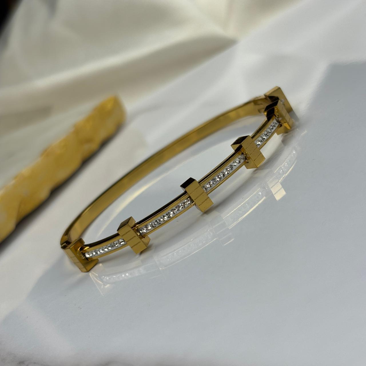 Bar Minimal Bracelet