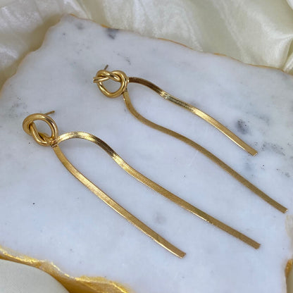 Knot Snake Dangler Earrings