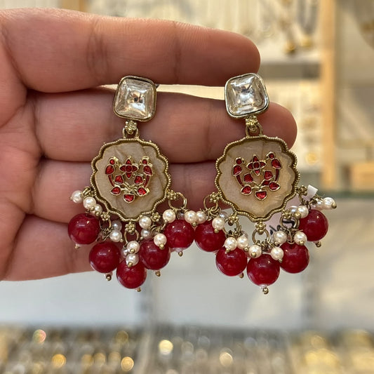 Meera Earrings ( Red )