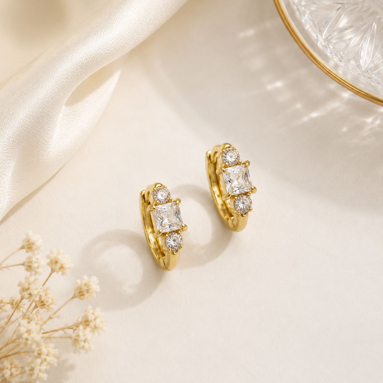 Nova Mini Hoop Earrings