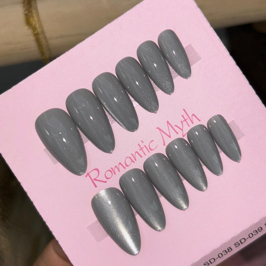 Cat Eye Nails 28