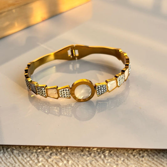 Resin Dial Statement 18K Bracelet