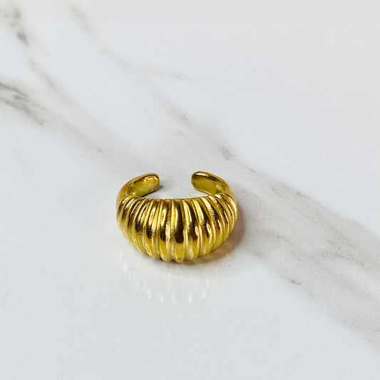 Croissant Dream Ring