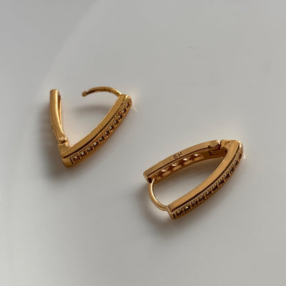 V Studded Hoops