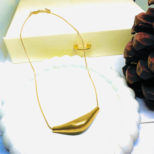 Fascia 18K Luxe Choker