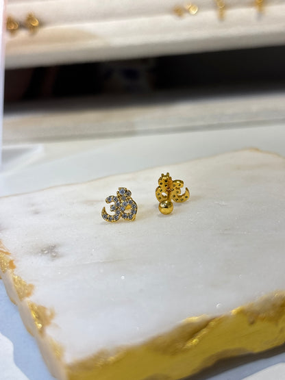 Om Ballback Studs