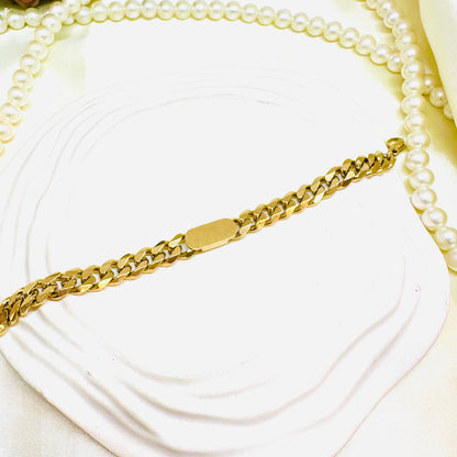 Statement Gold Girlie Bracelet