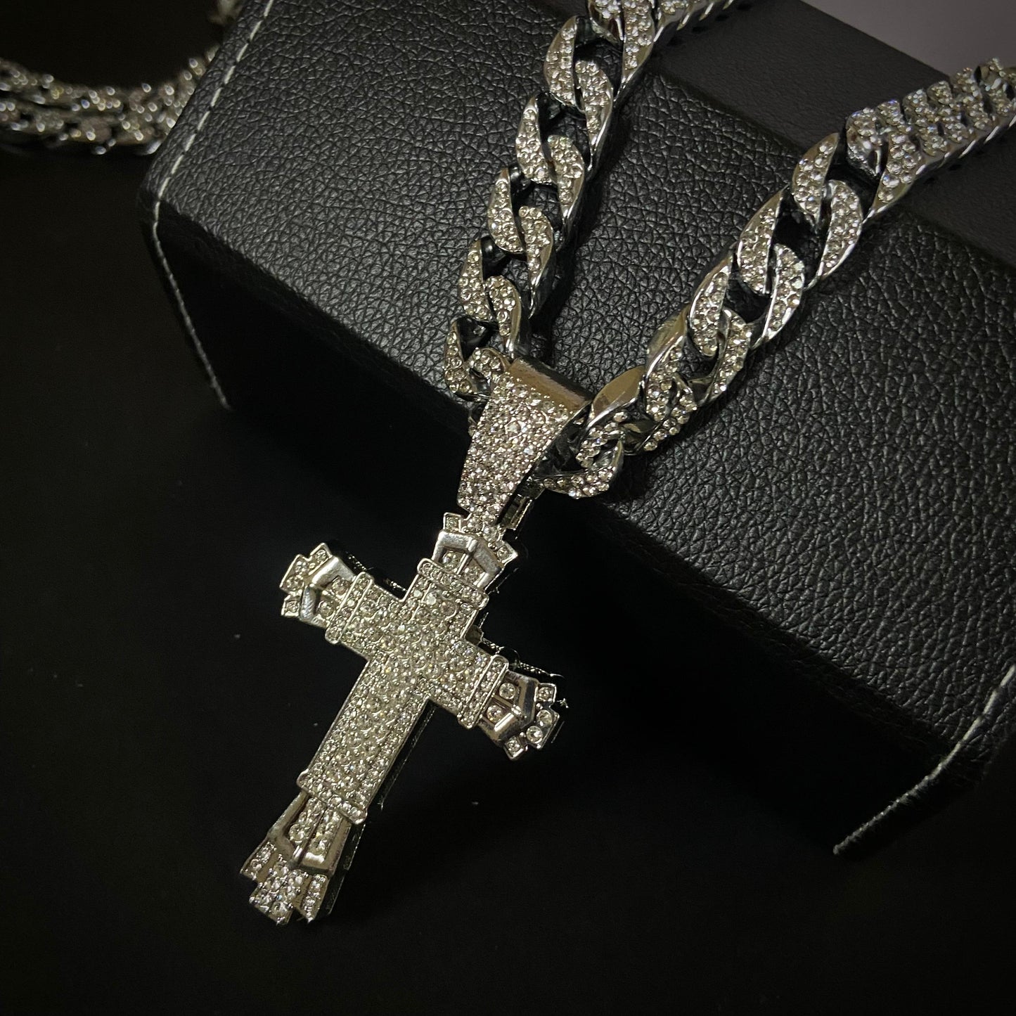 Cross ICED Out Neckchain