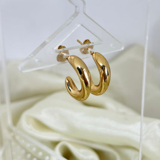 Luxe Curve Hoops