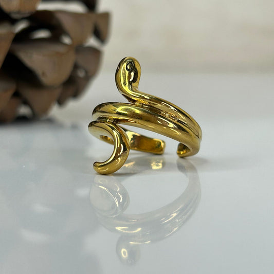 Slythera Ring