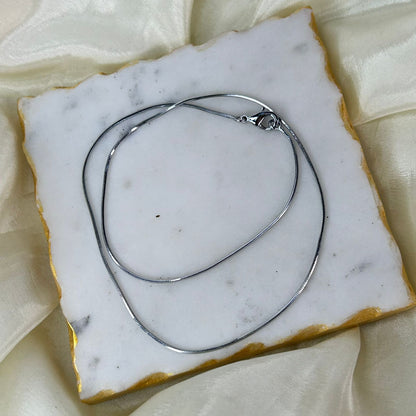 Sleek Glam Chain