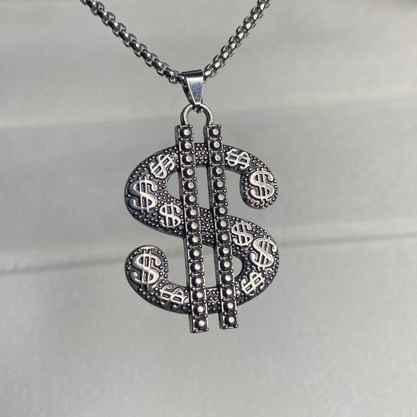 Richie Rich Pendant Chain