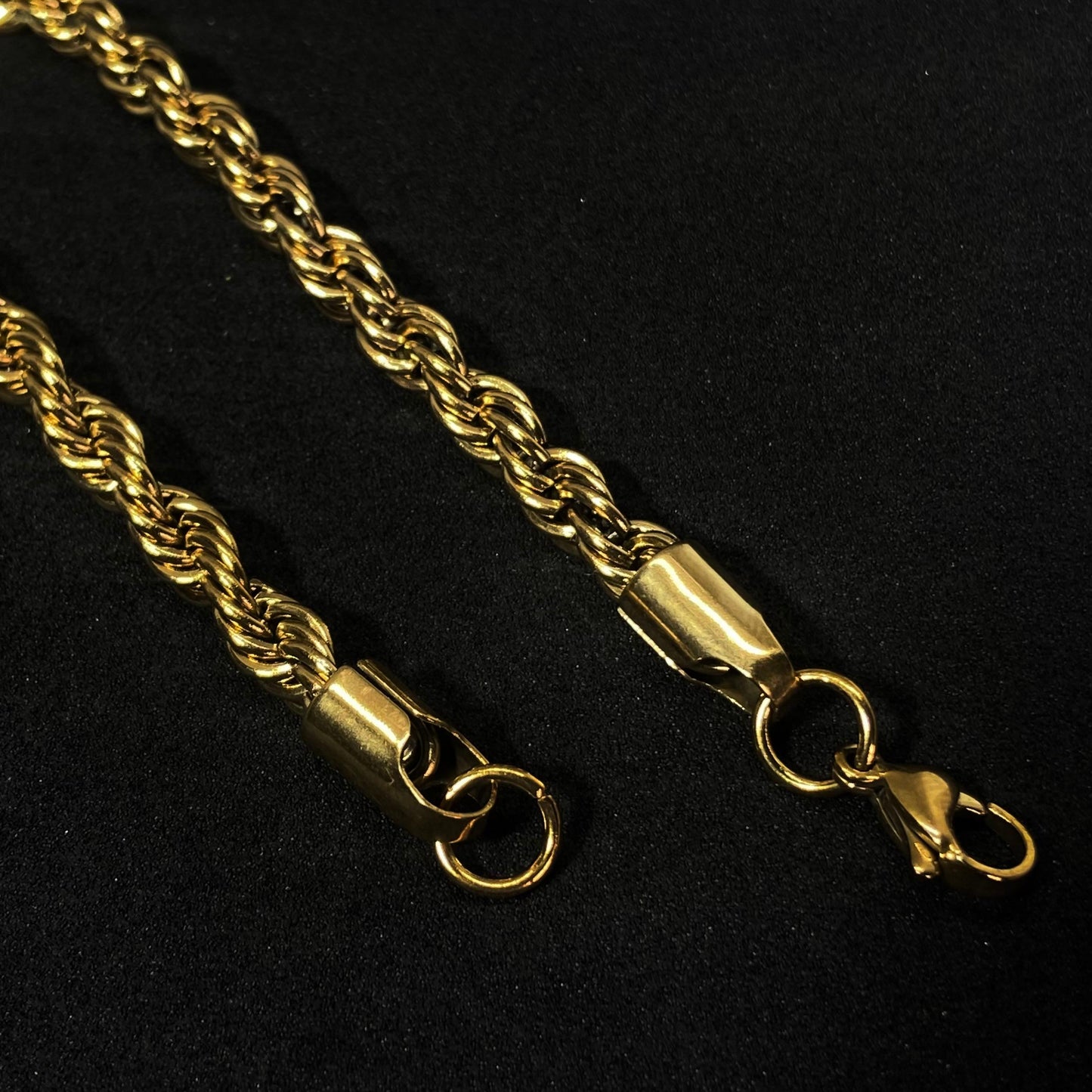 Twisted 18K Gold Plated Chain Bracelet