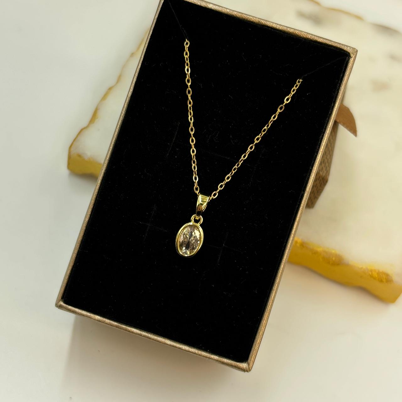 Dainty Oval Necklace ( Gold )