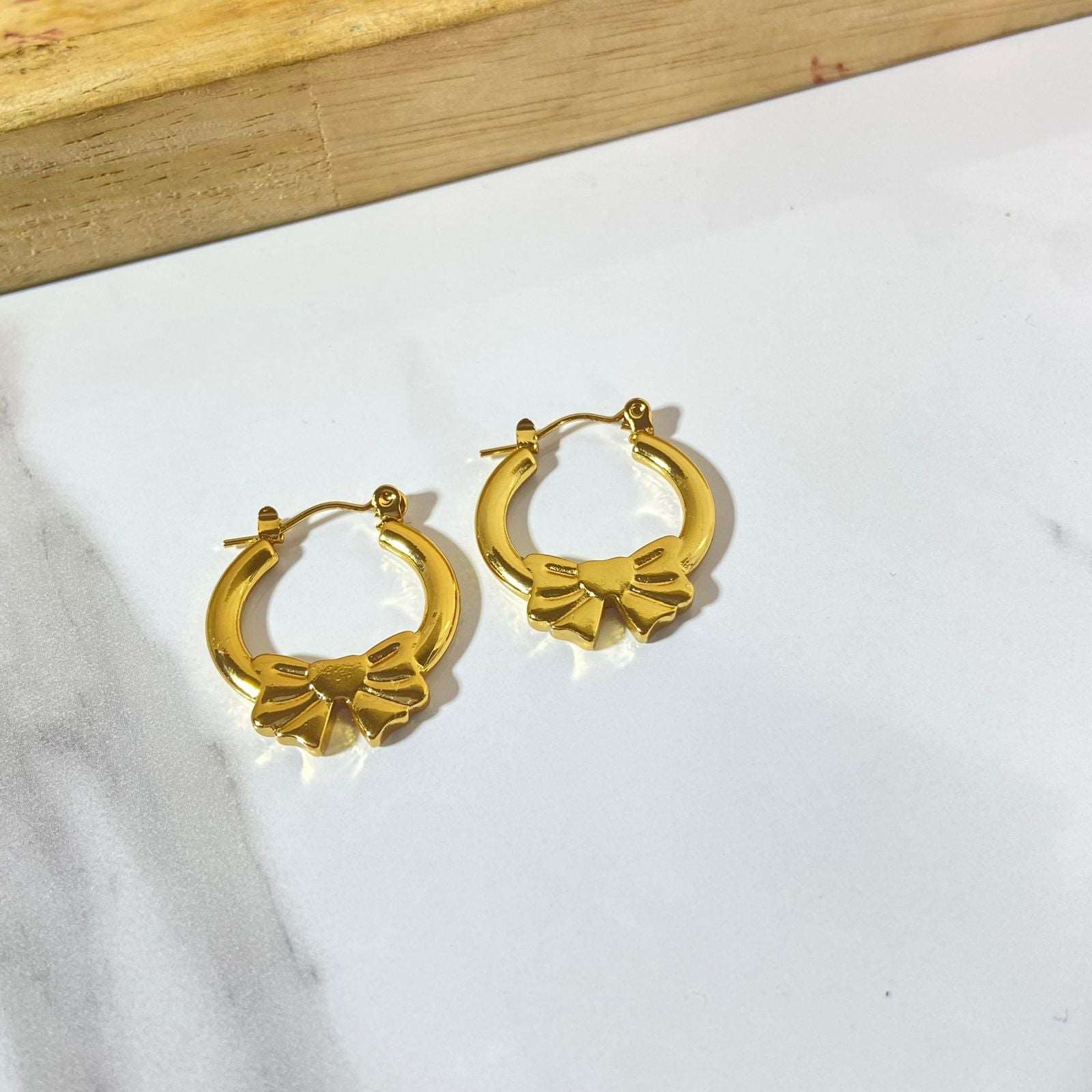 Bow Hoops