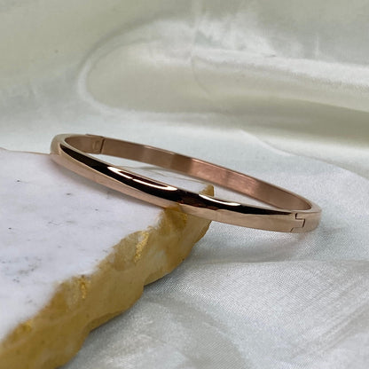 Glossy Classic Bracelet ( Small- 2.2-2.4 size)