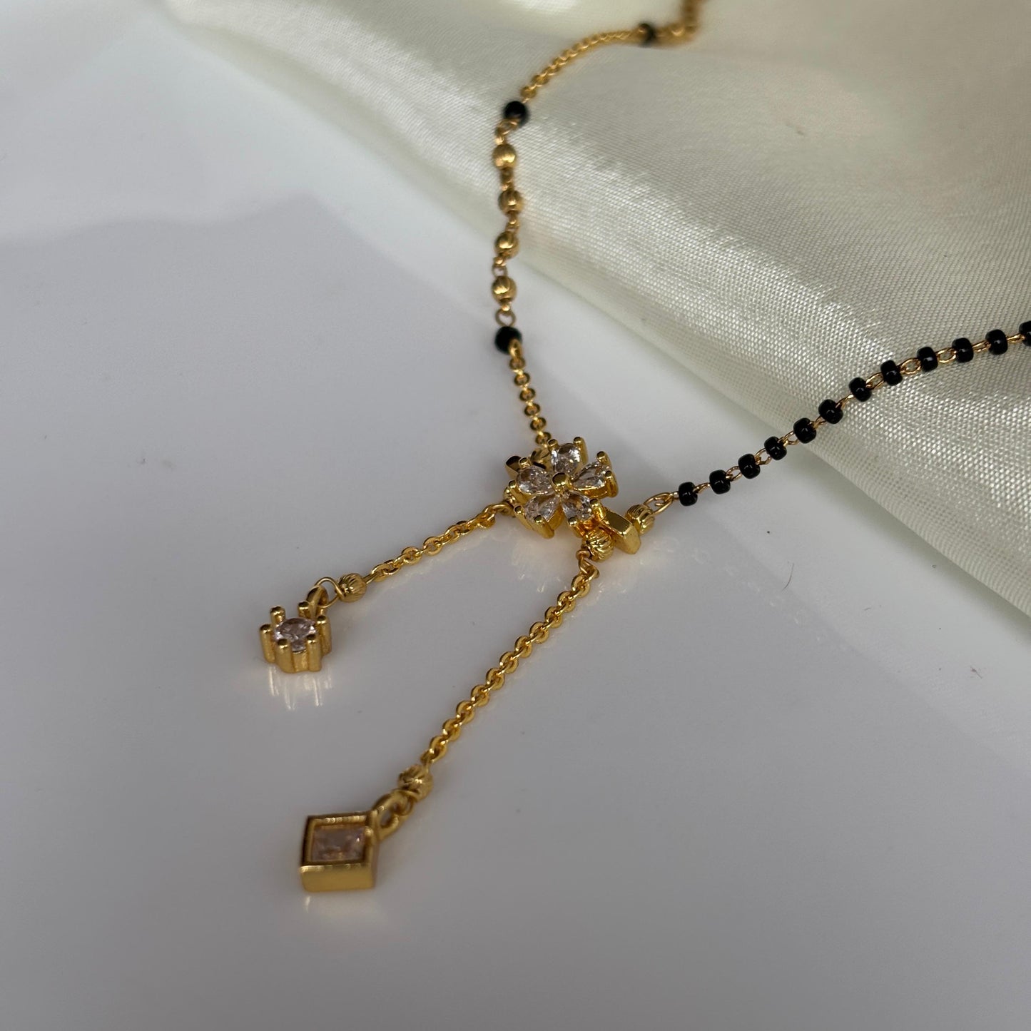 Ati Mangalsutra