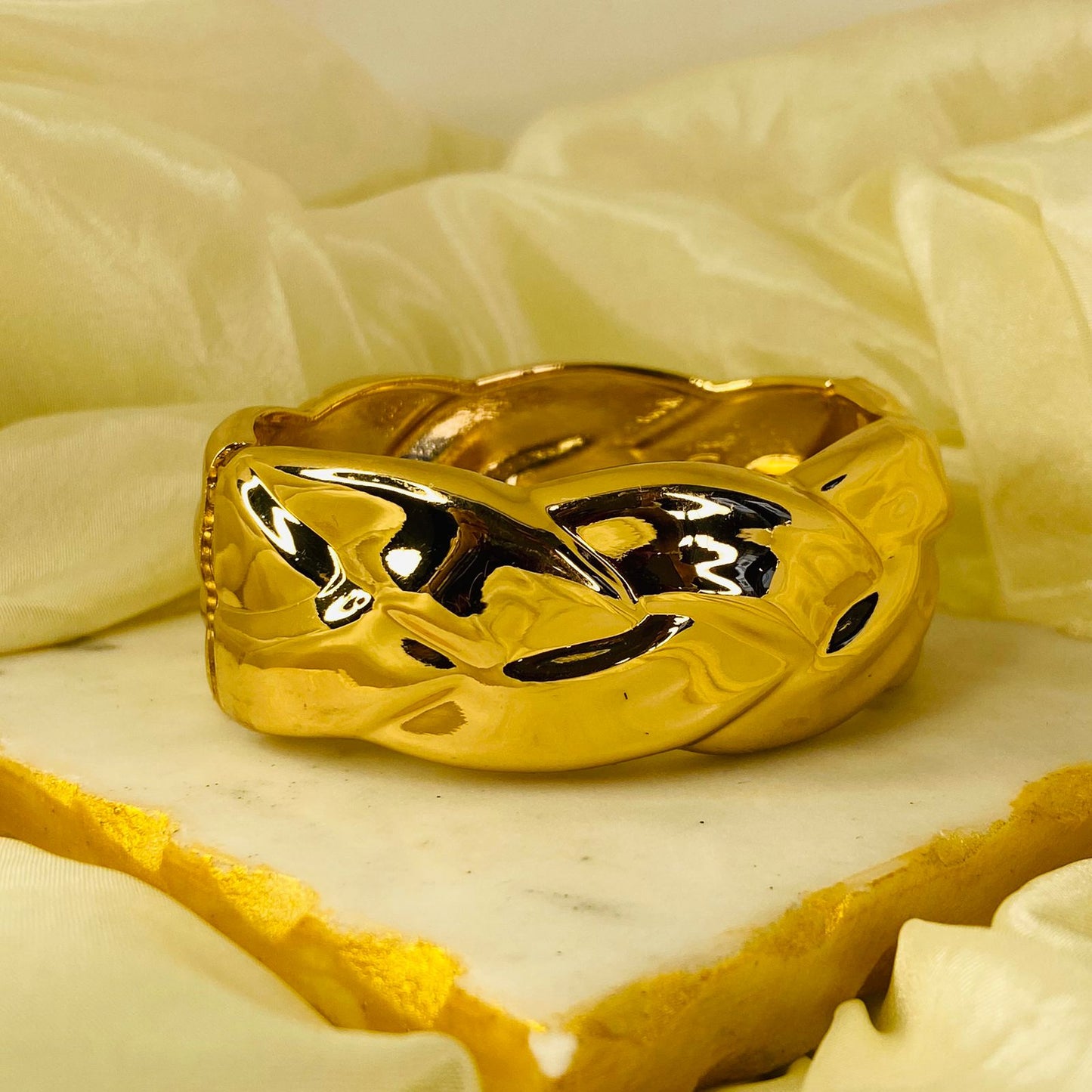 Maelira Chunky Cuff Bracelet