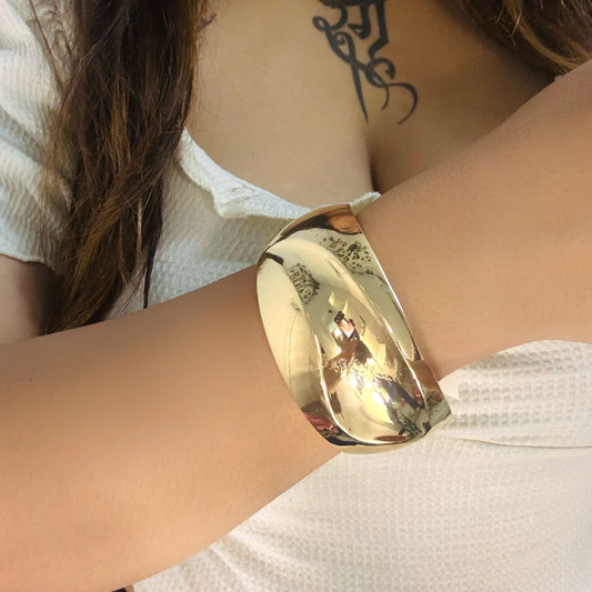 Bolden Chunky Cuff Bracelet
