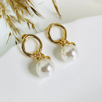 Mya Pearl Earrings