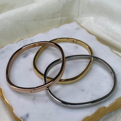 Glossy Classic Bracelet ( Small- 2.2-2.4 size)