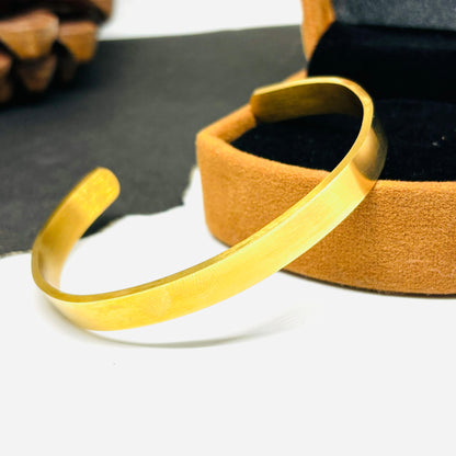 Plain Men's Gold Bracelet