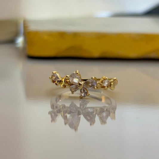 Frosty Butterfly Ring  (White)