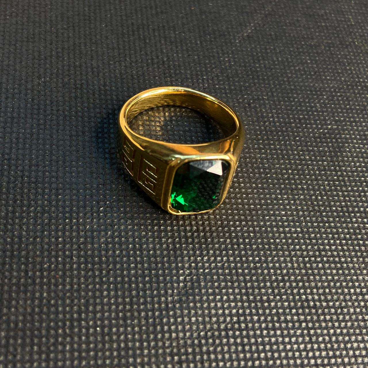 Emerald VRSC Ring