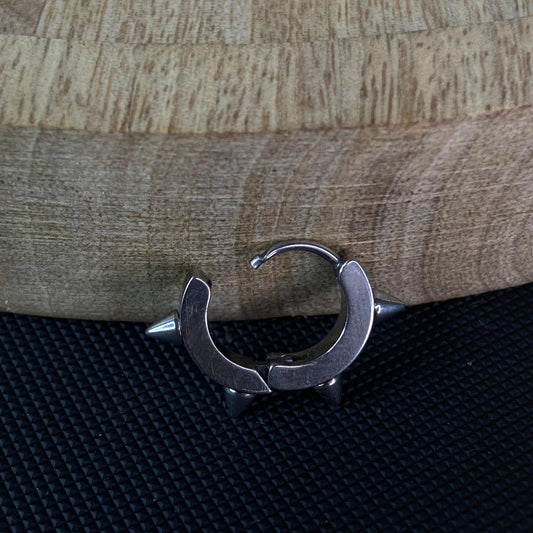 Dire Men's Silver Earring