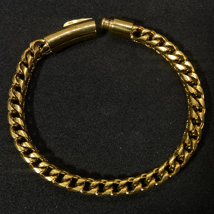 Yomin 18K Gold-Plated Titan Bracelet