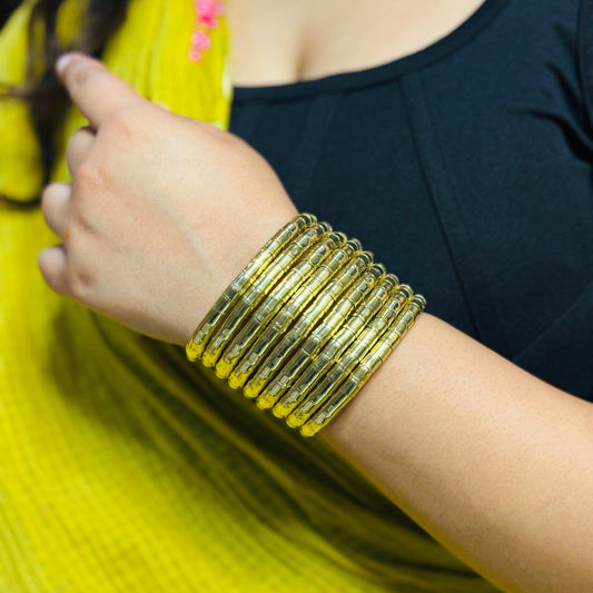 Viral Gold Brass Spiral Bracelet