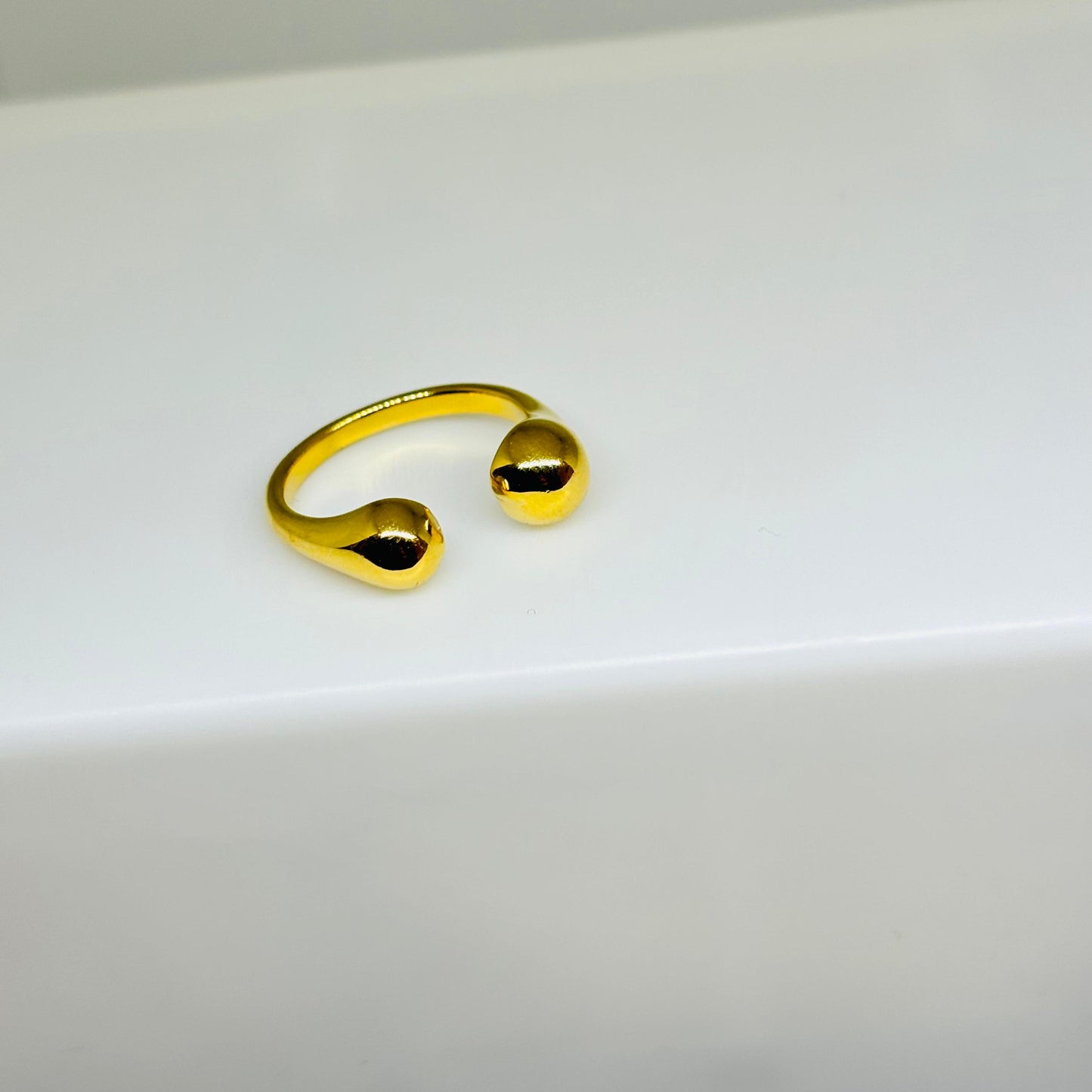 Ava 18K Ring