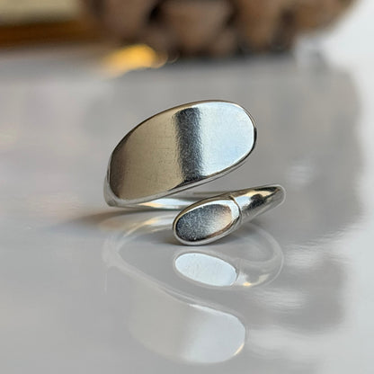 Glimmer Silver Ring