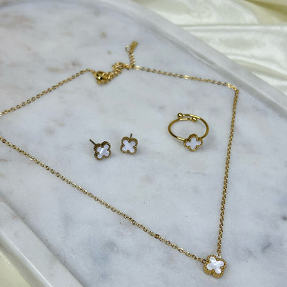 White Clover Jewellery Set