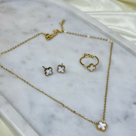 White Clover Jewellery Set